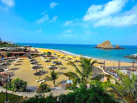 Sandy Beach Hotel & Resort