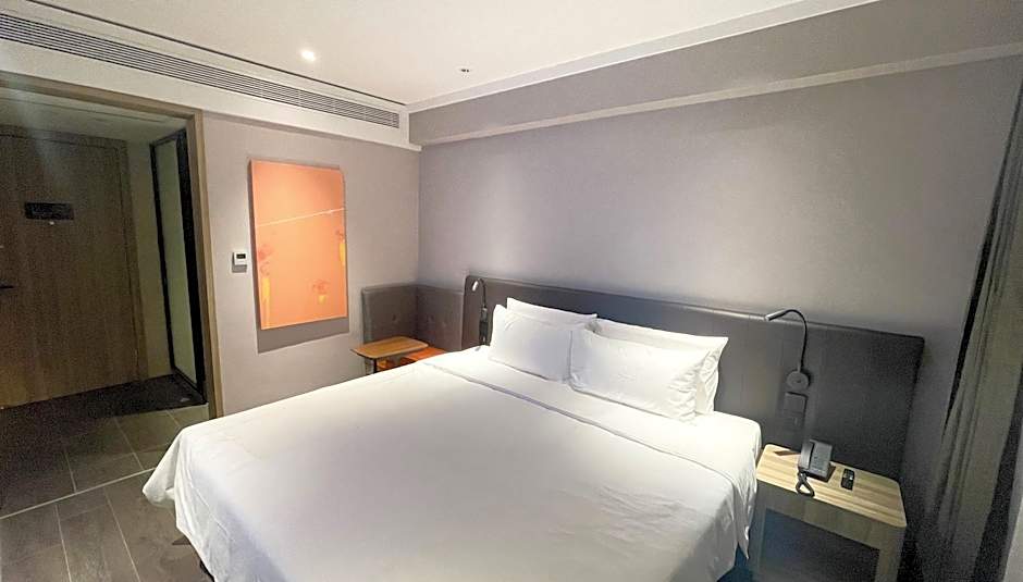 Hanting Hotel Shenyang Zhongjie Shifu Square