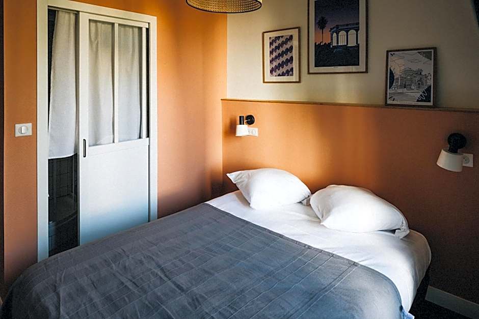 Foto 1 de 7 de Small Double Room