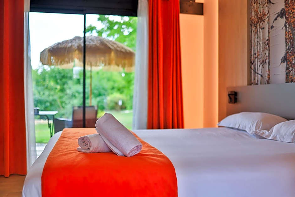 Logis Hôtel & Spa Déjeunez Sous L'Arbre