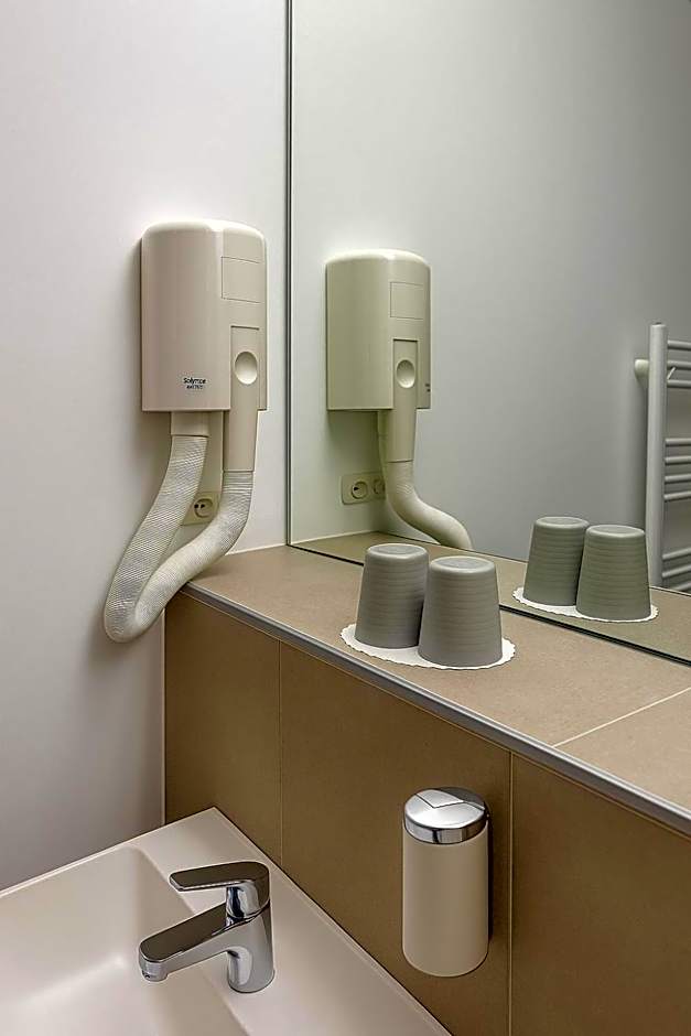 Hôtel de la Poste Martigny - City Center