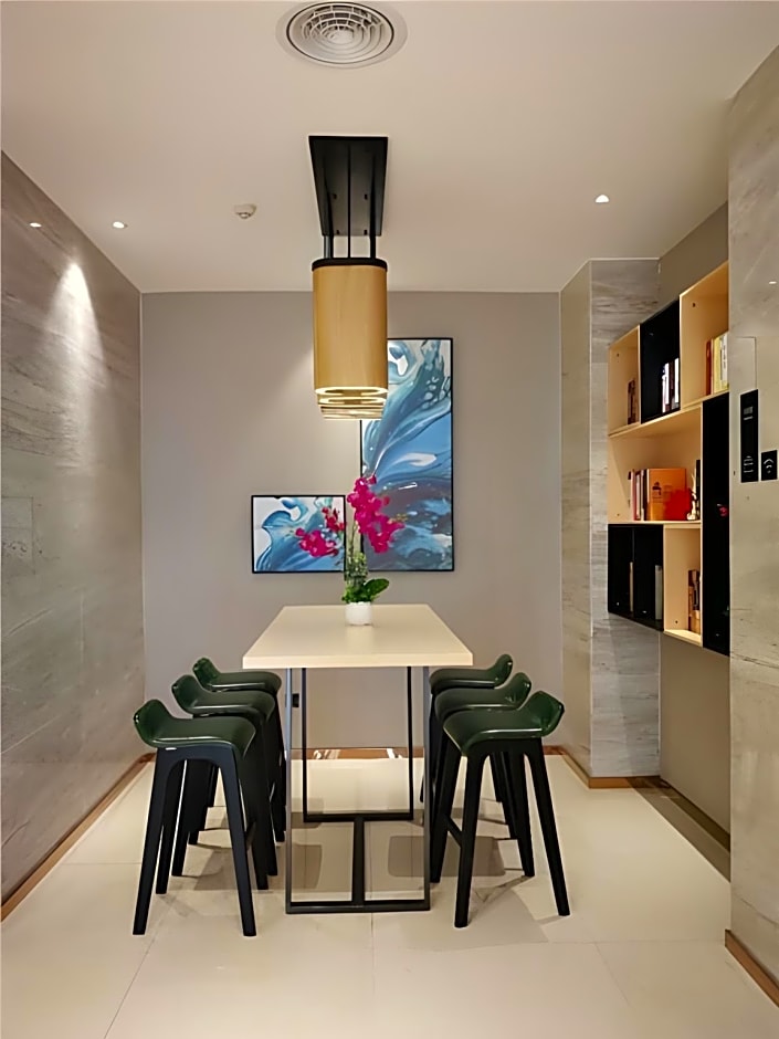 City Comfort Inn Wuzhou Municipal Government Vocational College