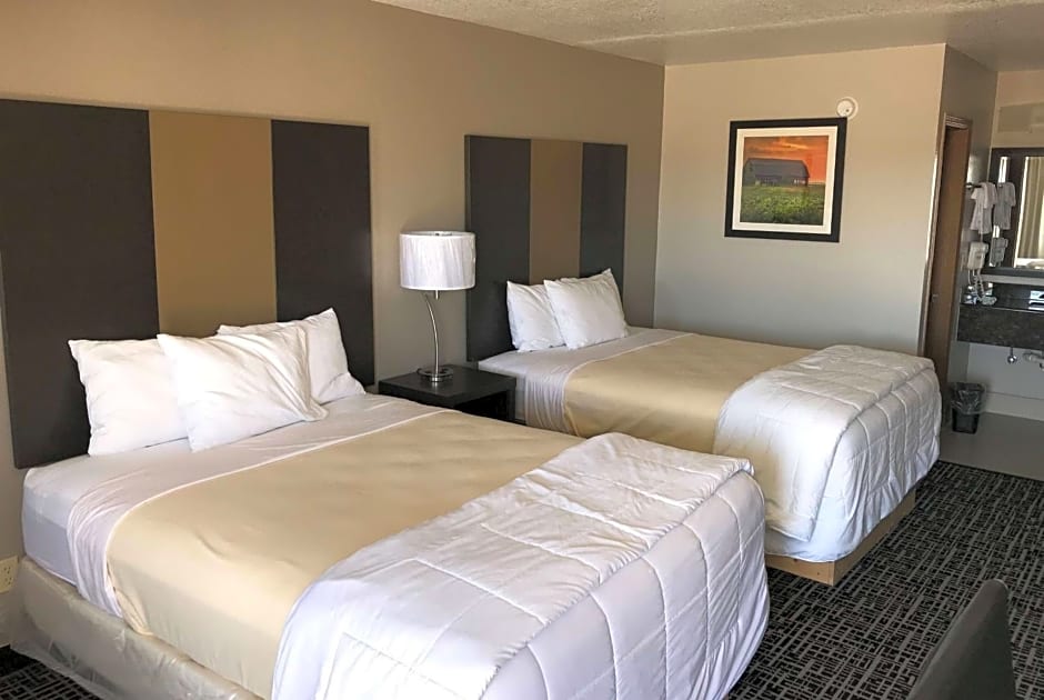 Days Inn by Wyndham Grove