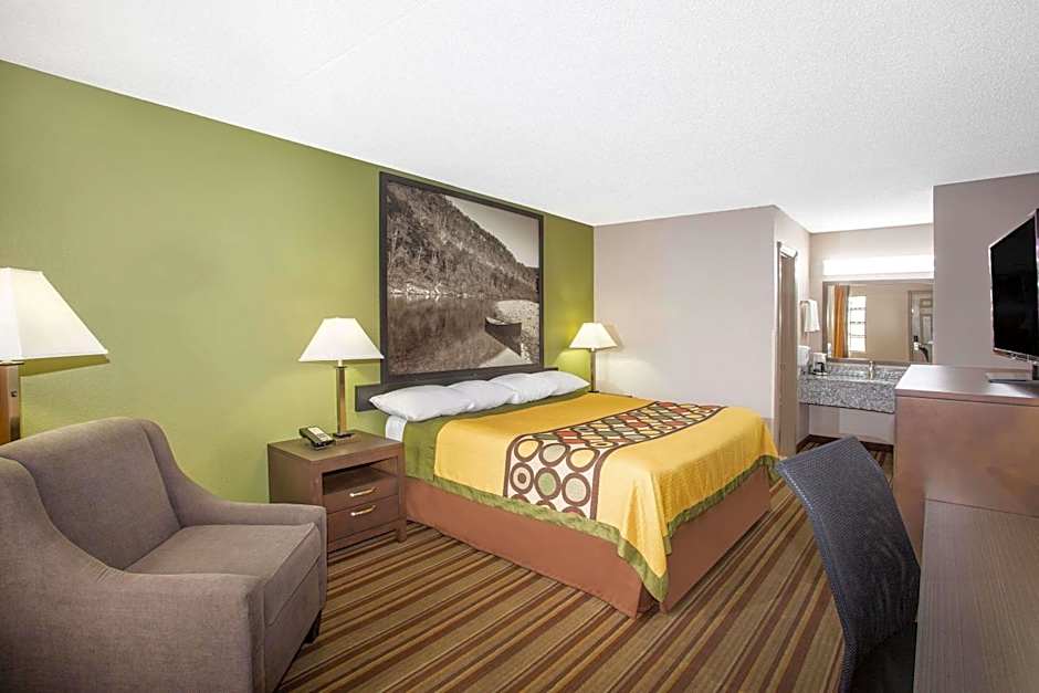 Super 8 by Wyndham Springdale AR