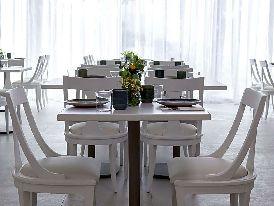 Mercure Patras Astir