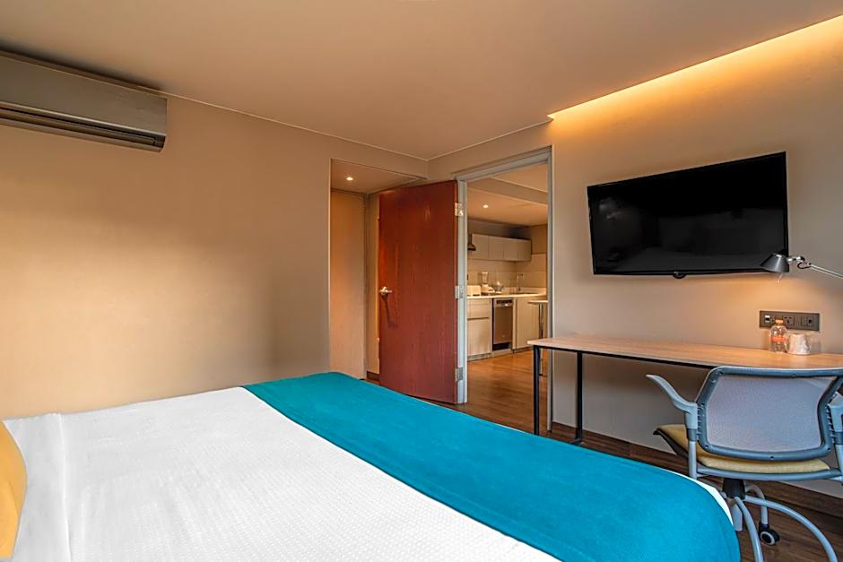 City Express Suites by Marriott Queretaro