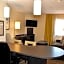Candlewood Suites Sterling By IHG