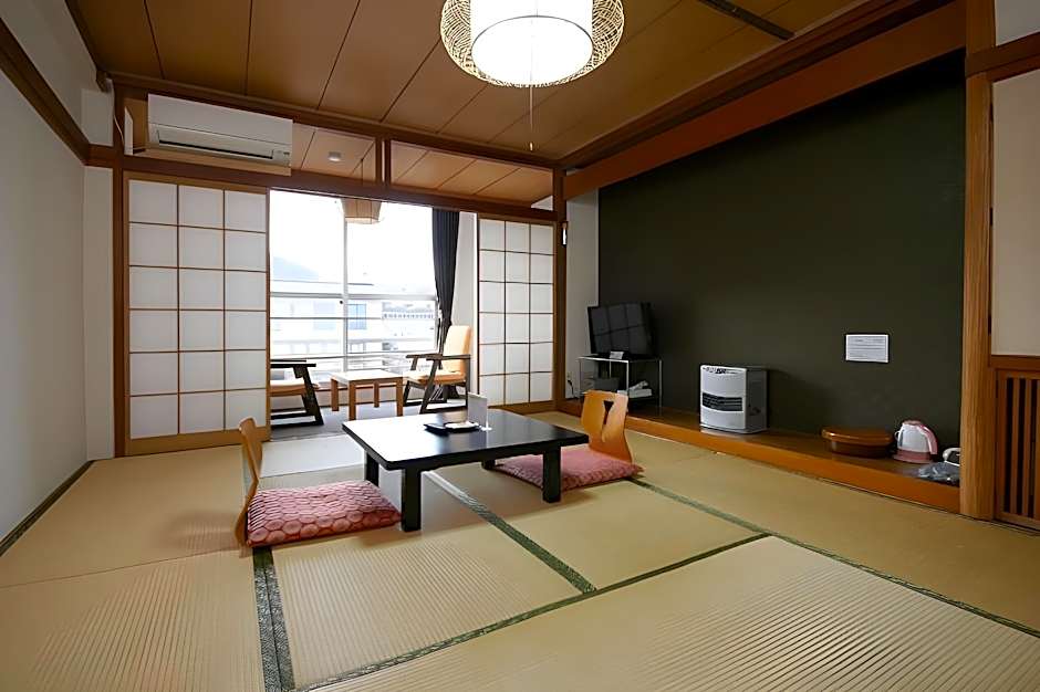 Kiso Mikawaya