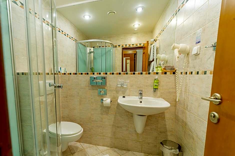 Kontakt Wellness Hotel