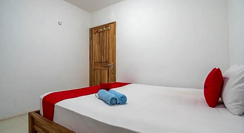 RedDoorz near Gajah Mada Pontianak