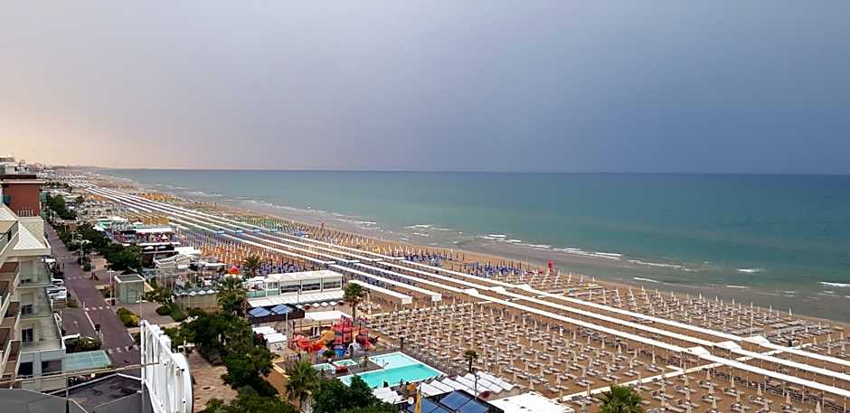 Hotel Des Nations - Vintage Hotel sul mare