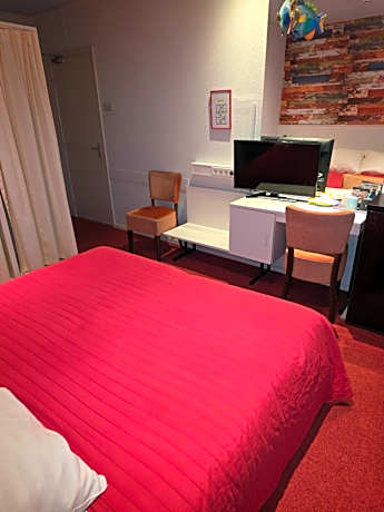 Economy Twin Room
