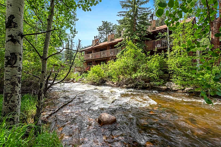 Ponderosa Lodge