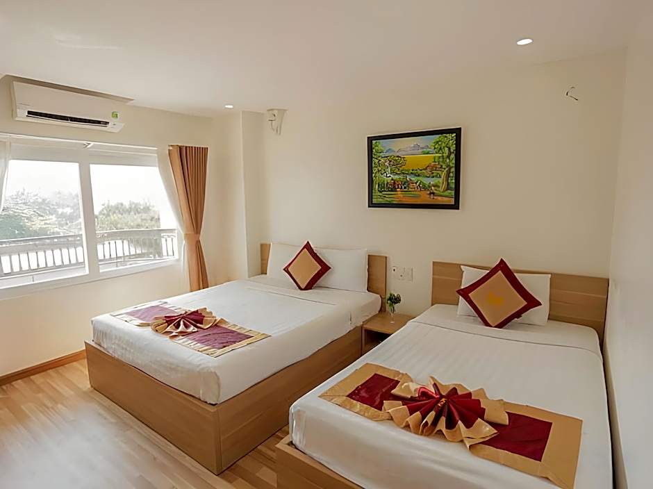 Prague Nha Trang Hotel
