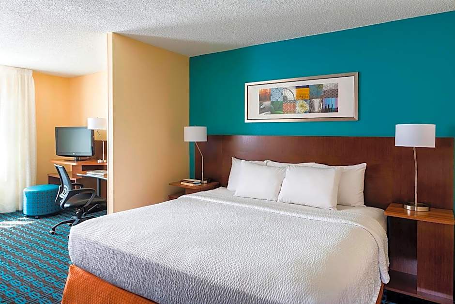 Fairfield Inn & Suites by Marriott Dallas Park Central