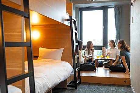 Bed in 6-Bed Mixed Dormitory Room