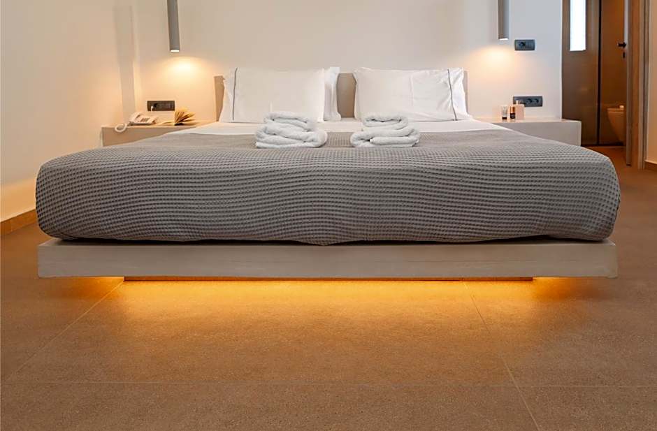 North Wind Luxury Suites