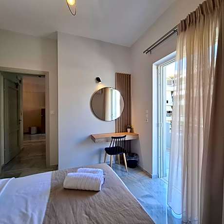 One-Bedroom Apartment with Double Bed /  Garden View