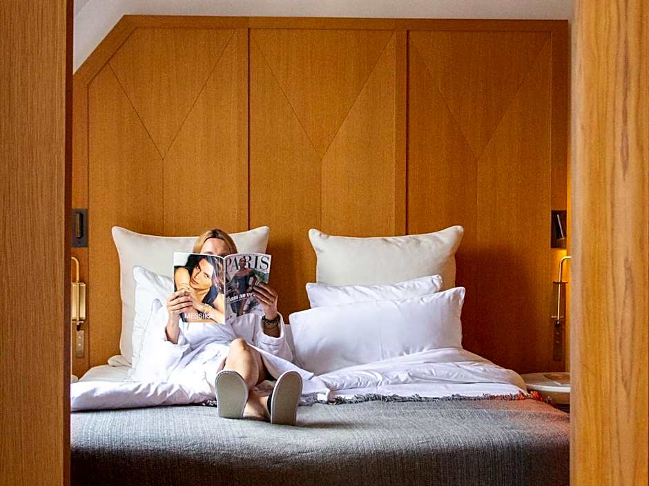 Hôtel Vernet Champs Elysées Paris