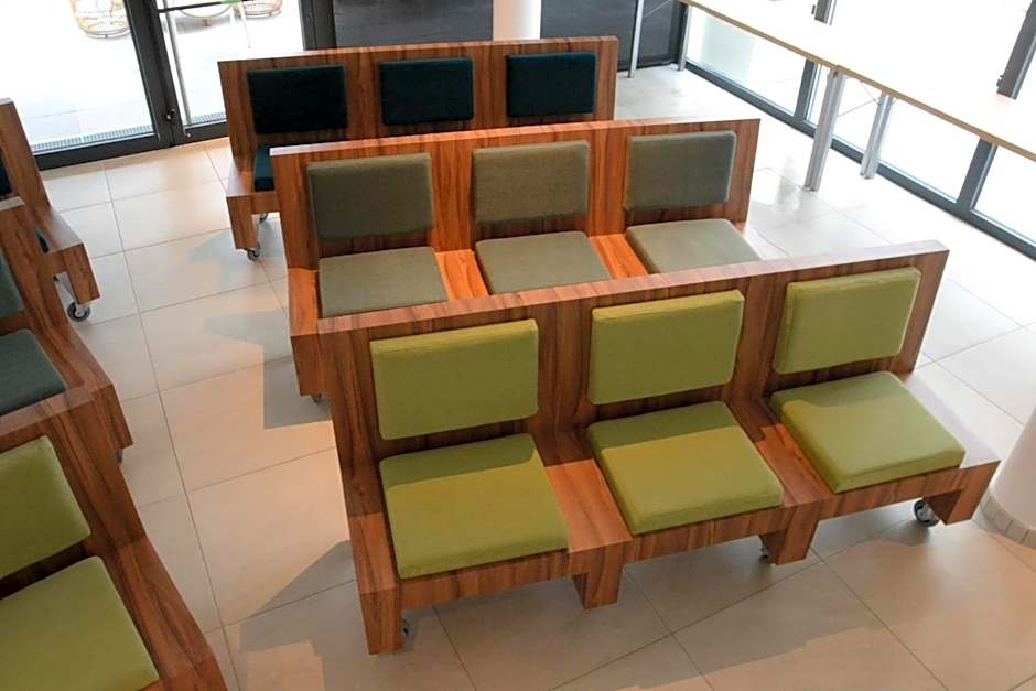 ibis Styles Bordeaux Lac Bruges