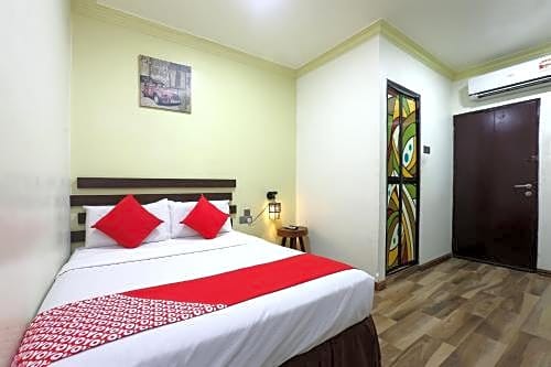 OYO 90045 Dalyla Inn Hotel