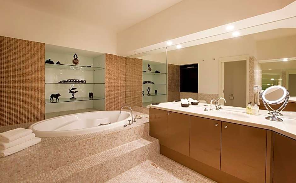 Jamala Wildlife Lodge