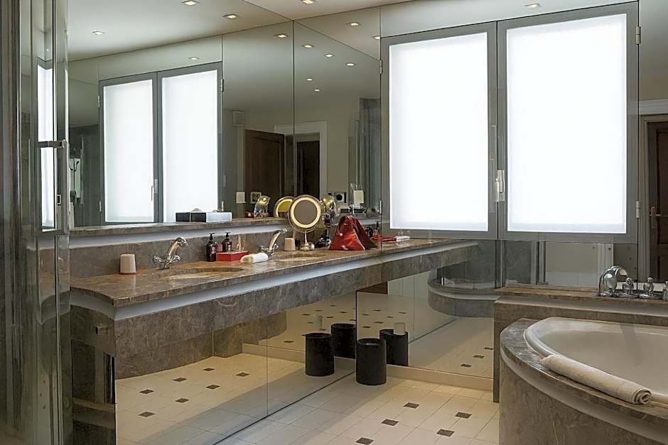 Georges Blanc Parc & Spa - Relais & Chateaux