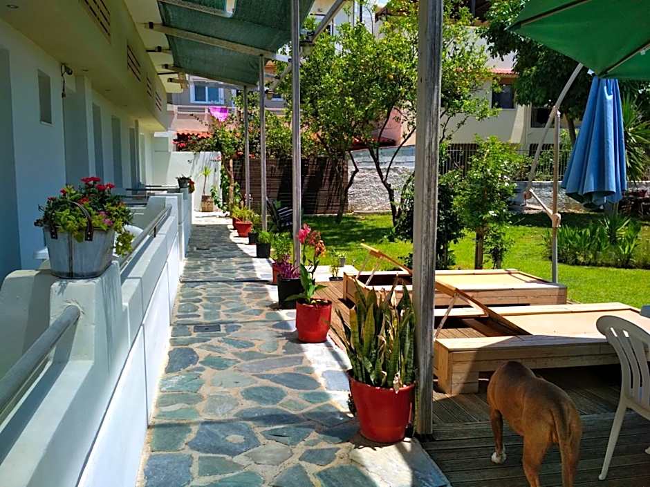 Beloni Apartments and Studios