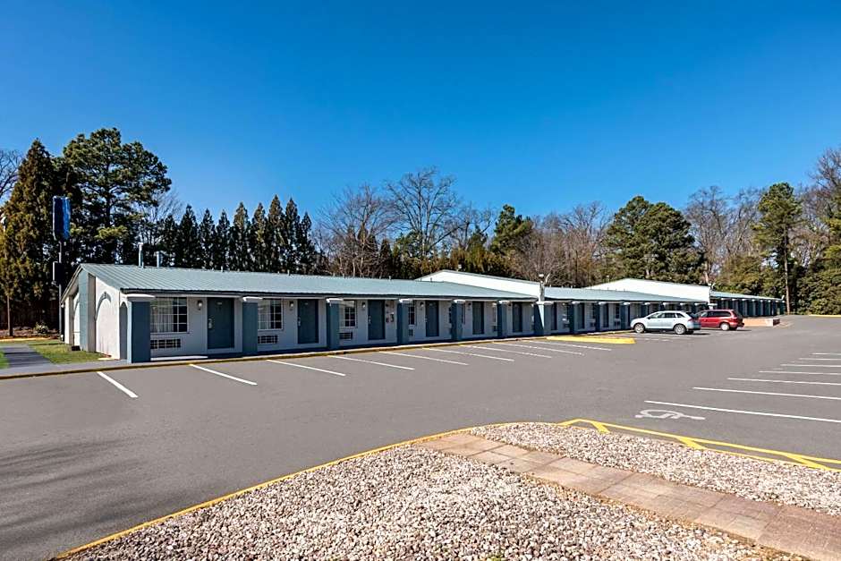 Rodeway Inn Charlotte Airport Area