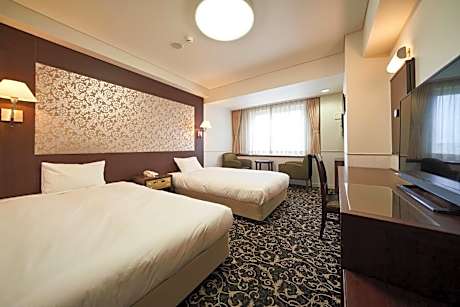West Building Twin Room D Non-Smoking