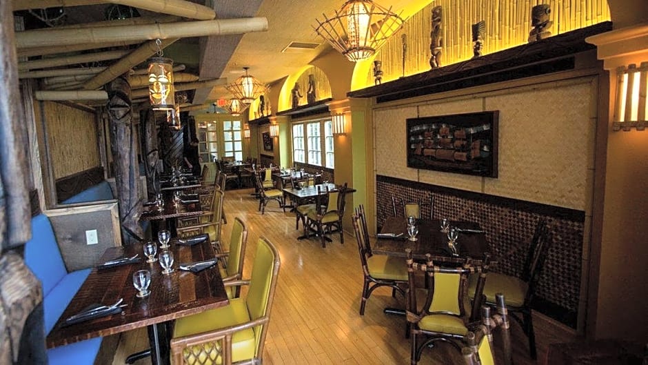 Bienville House Hotel