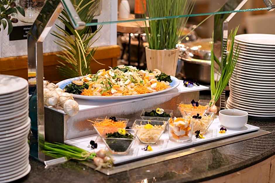 Valentin Reina Paguera - Adults Only