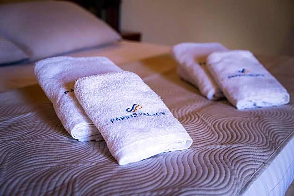 PARNIS PALACE Hotel Suites