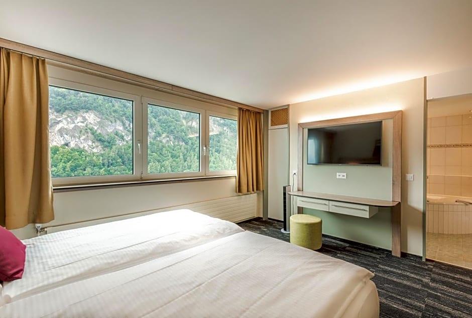 Metropole Swiss Quality Hotel