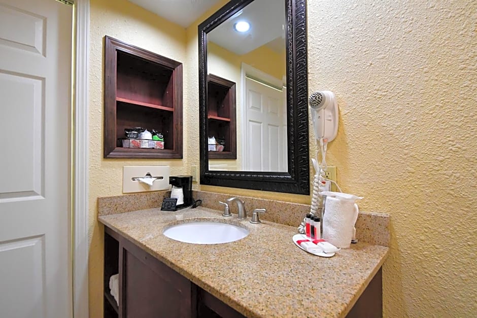 Ramada by Wyndham Jacksonville Hotel & Conference Center