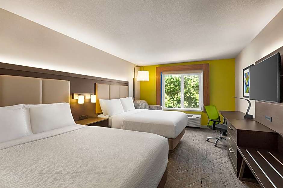 Holiday Inn Express and Suites Redding By IHG