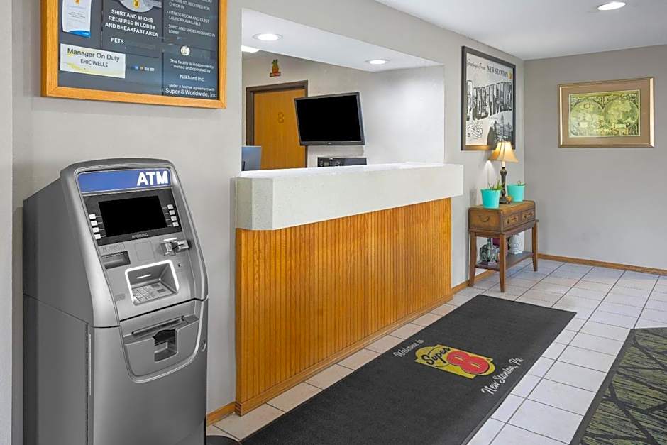 Super 8 by Wyndham New Stanton