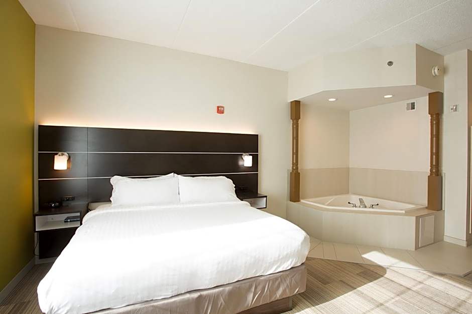Holiday Inn Express Hotel & Suites Reading By IHG