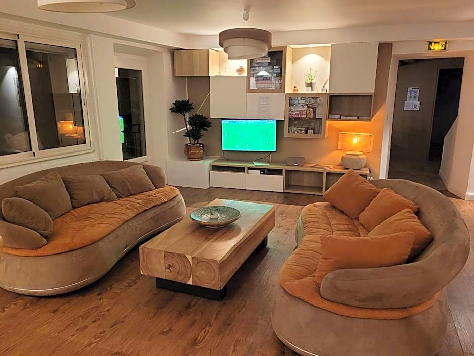 Hôtel Restaurant Le Lachens