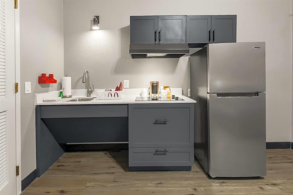 Hawthorn Extended Stay by Wyndham College Station