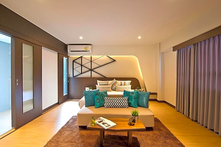 Coco Hotel