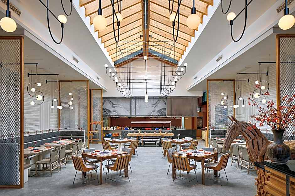 Hotel Indigo Lugu Lake By IHG