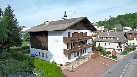 Hotel Garni Savoy - new opening