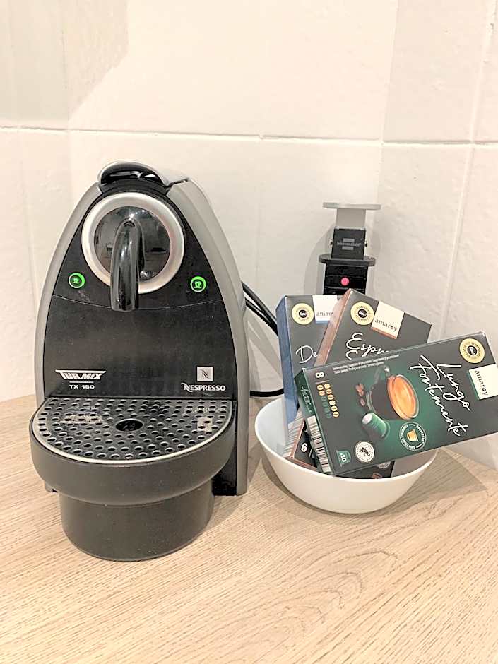 Dietrichsteinerhof Apartments & Rooms