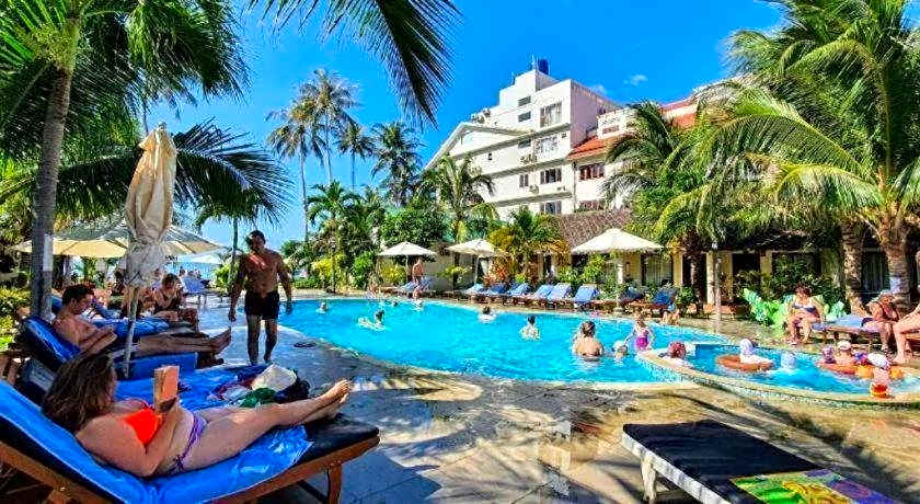 Sun And Sands Beach Hotel Spa