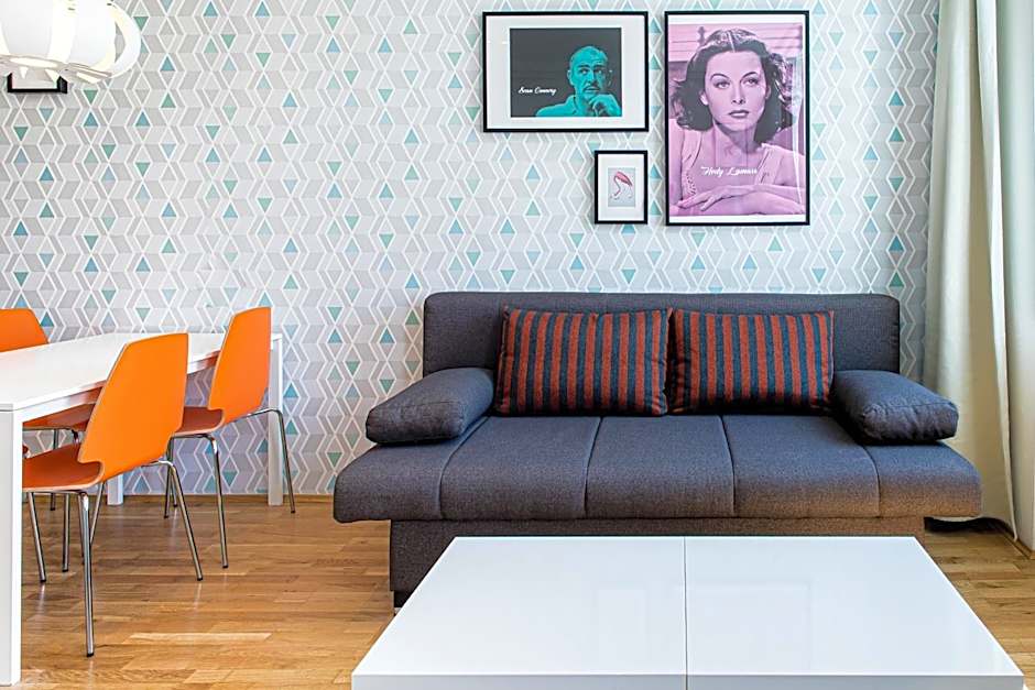 Best Western Plus Celebrity Suites