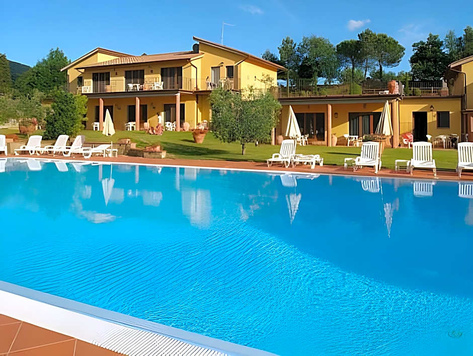 Fattoria degli Usignoli Hotel