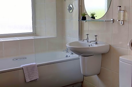 1 Double Bed, Non-Smoking, Standard Room