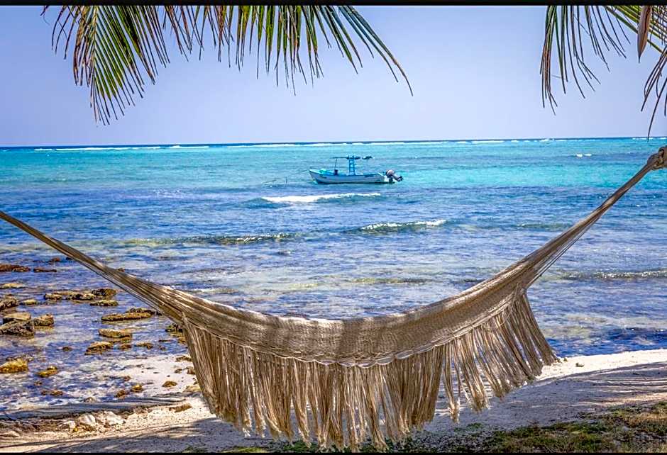 Casa Cenote Hotel