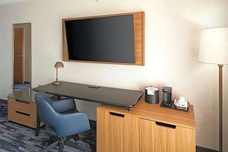 Executive King Suite